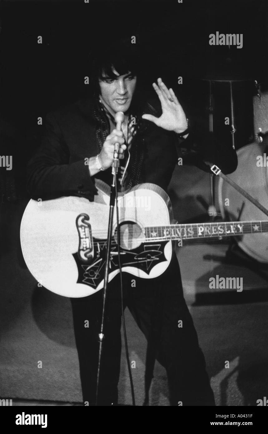 Elvis Presley in concerto presso International Hotel in Las Vegas Nevada Foto Stock