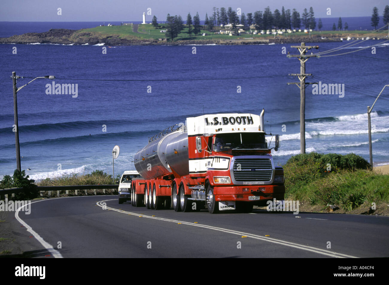 Il vino sfuso portante al Bombo Beach NSW Australia Foto Stock