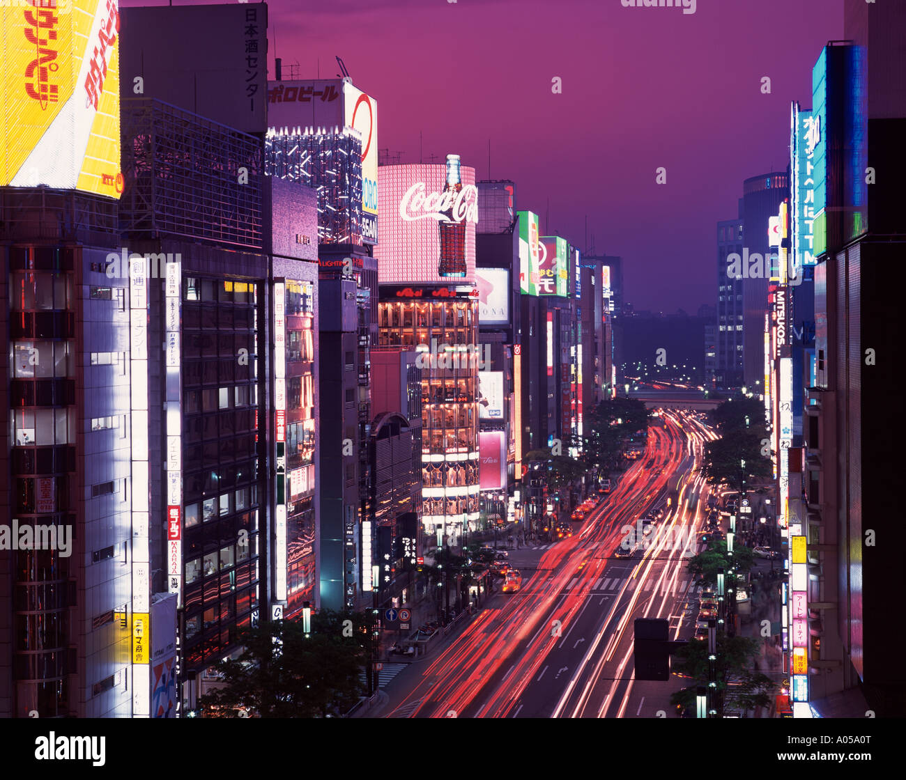 Tokyo, quartiere di Ginza, notte Foto Stock
