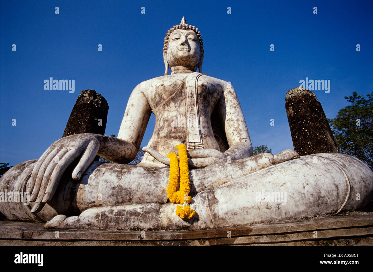 Sukhothai, Wat Traphang Ngoen, Giorno Foto Stock