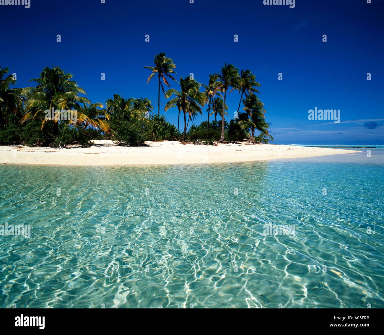 Sud Pacifico Isole Cook Aitutaki Lagoon un piede isola sogno spiaggia cristal acqua chiara Foto Stock