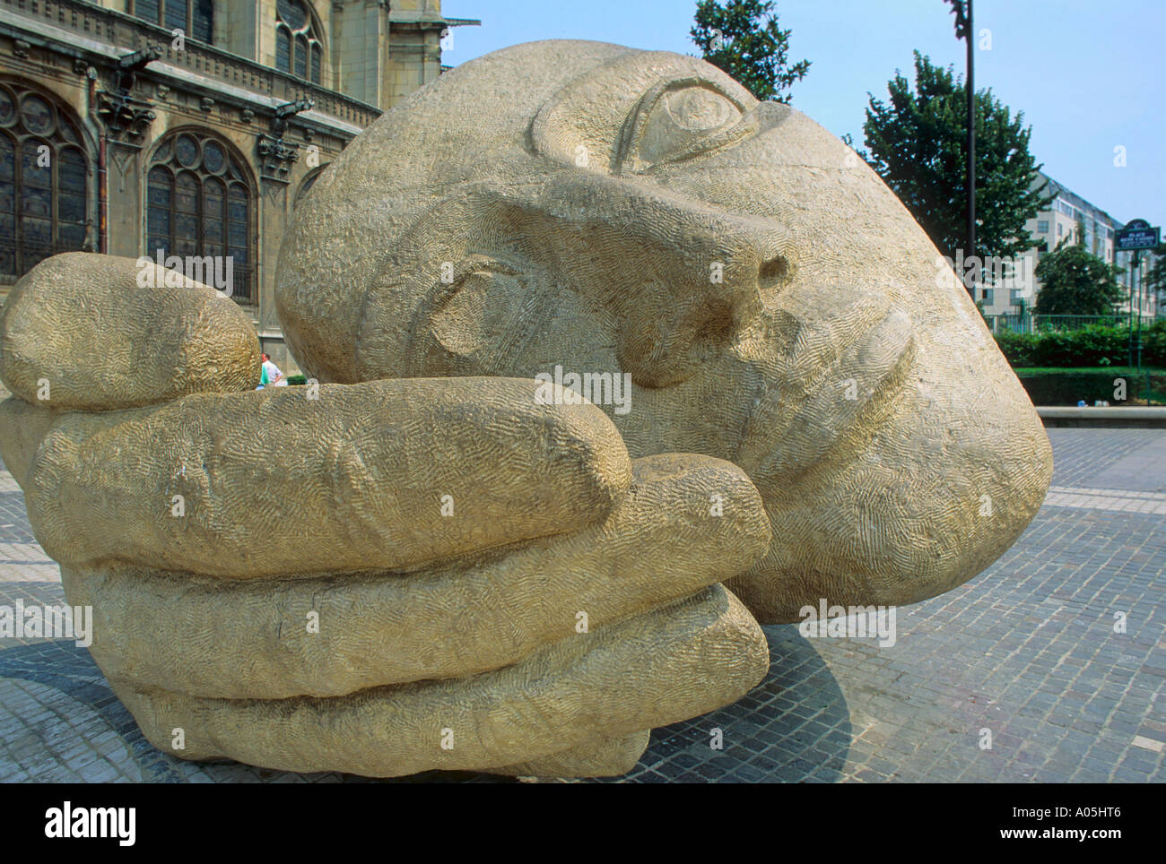 Henri de Miller di scultura lecoute ascoltare Parigi Francia Foto Stock