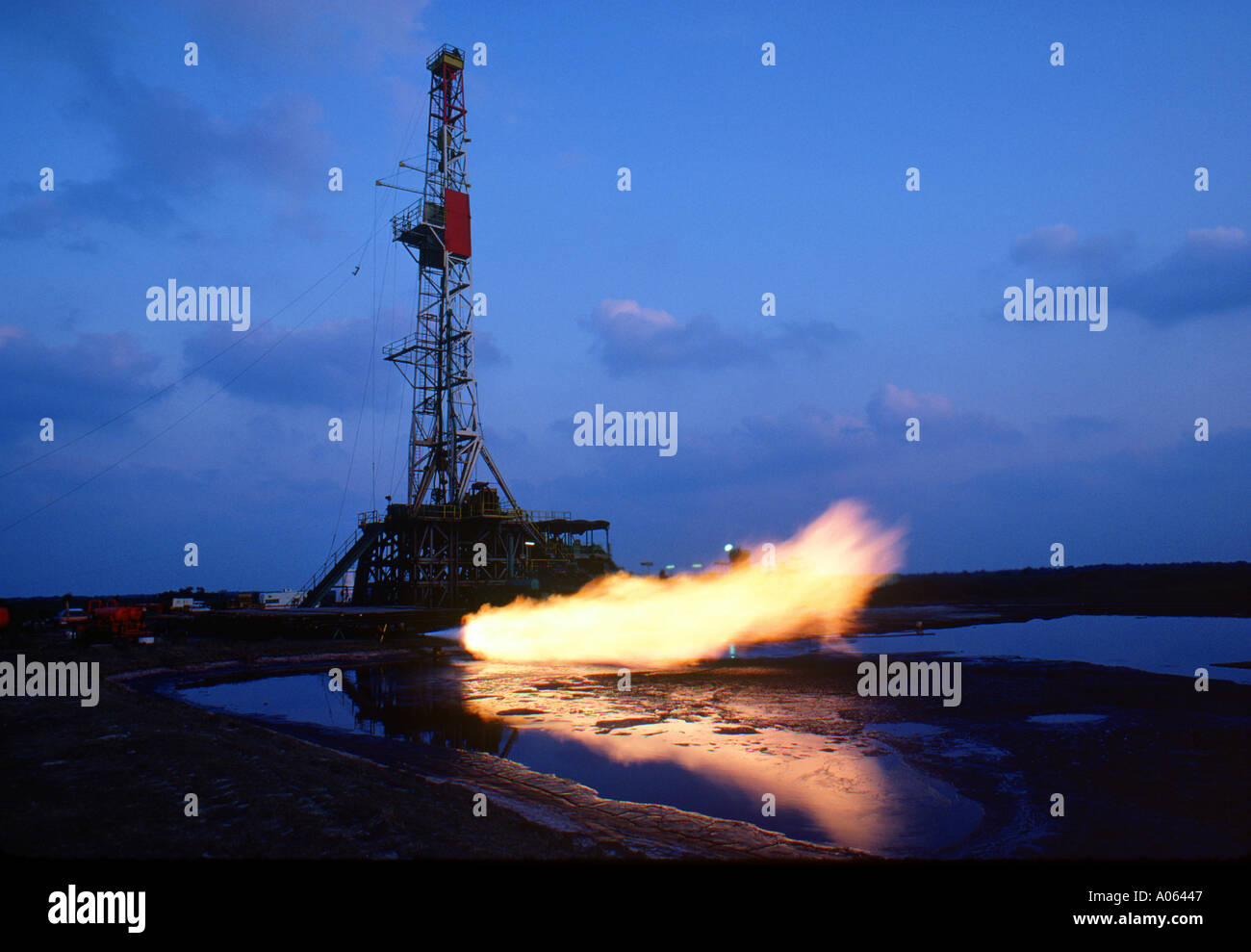 piattaforma petrolifera Foto Stock