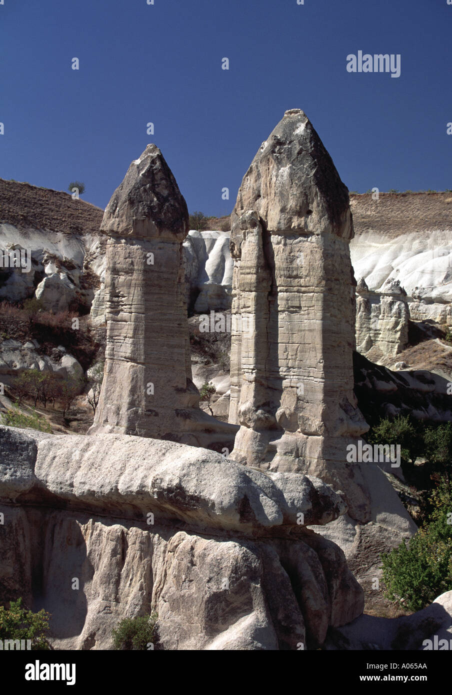Roccia erosa formazioni di terra Anatolia centrale regione Cappadocia Turchia Foto Stock