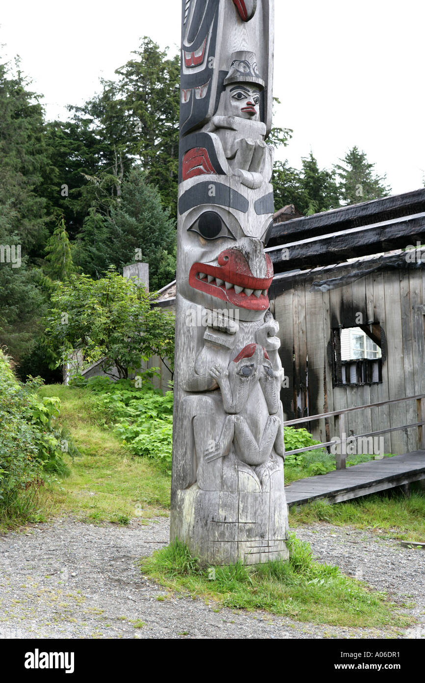 Il Totem Pole nel vecchio Masset, Haida Gwaii (Queen Charlotte isole), Canada Foto Stock