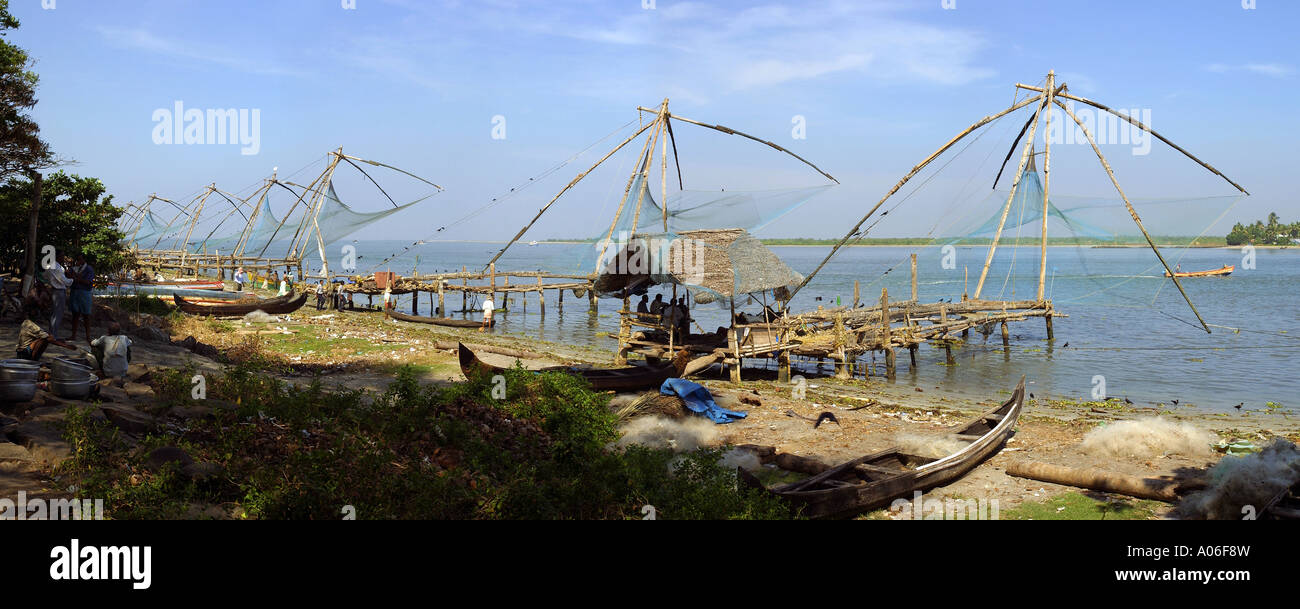 India Kerala Cochin Fort Cochin cinese reti da pesca panoramic Foto Stock