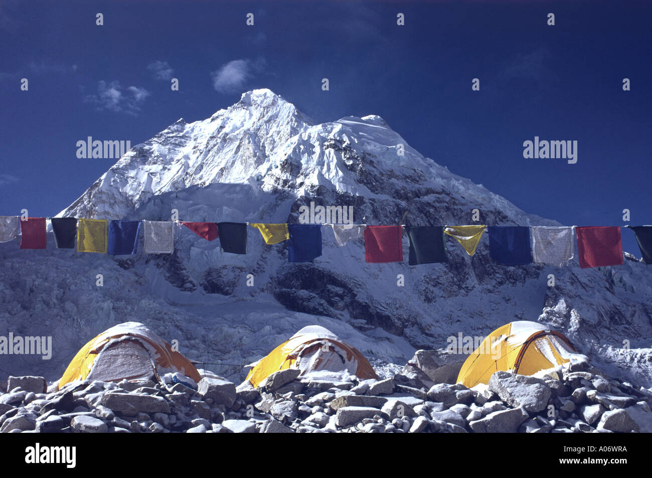 Tre tende, campo base Everest, Nepal Foto Stock