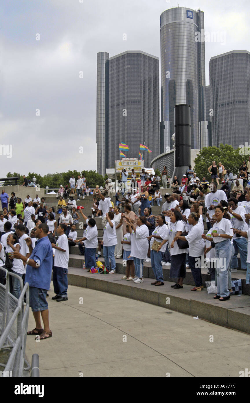 P24 032 Afroamerican Music Fest, orologi folla Vangelo mostrano, Hart Plaza, Detroit Foto Stock