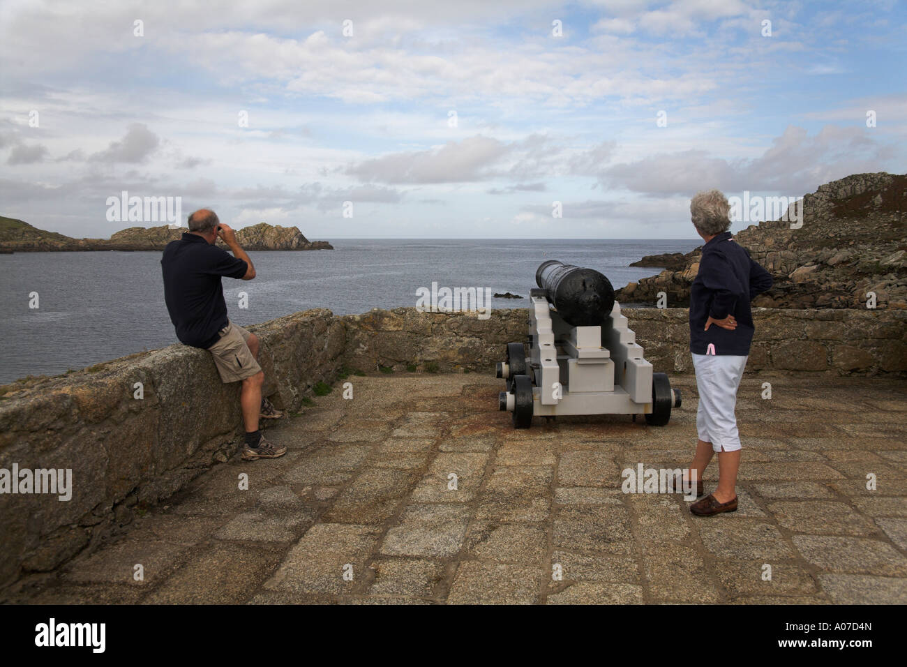 Fotografia di stock di cannon a Oliver Crowell's Cromwells castello nuovo Grimsby Tresco Isole Scilly Foto Stock