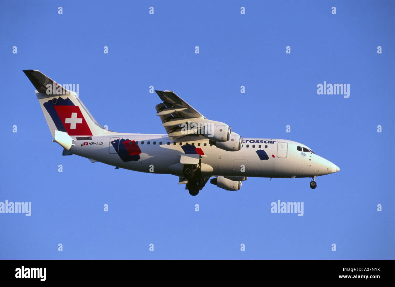 Aerospatiale/Alania Avro RJ 100 (RJ85) della Swiss International Airlines. GAV 4018-382. Foto Stock