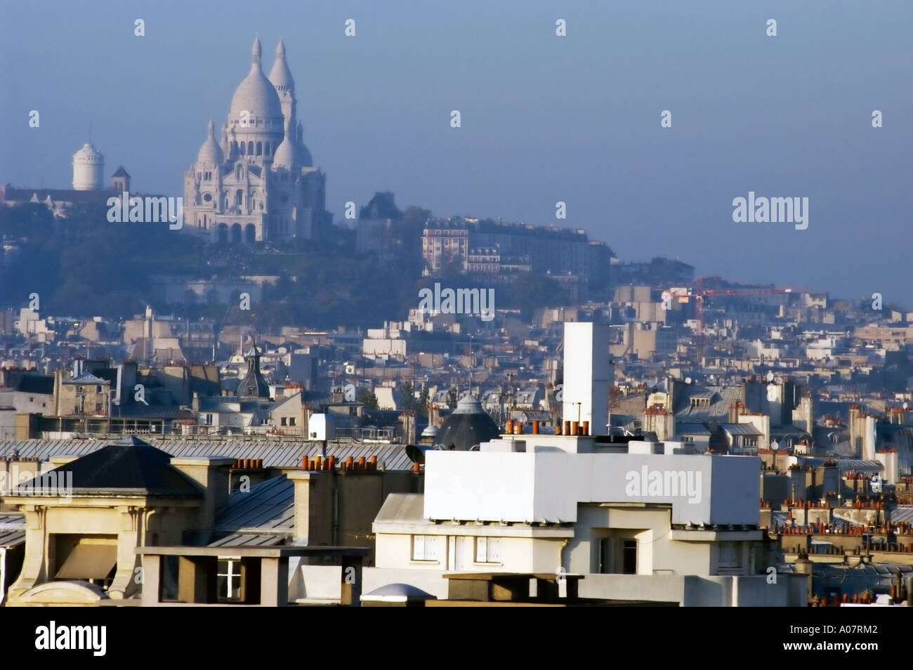 Parigi, Francia, Panoramica Skyline, aereo Vista paesaggio urbano contrasto dalla prospettiva dall'alto sui tetti Foto Stock