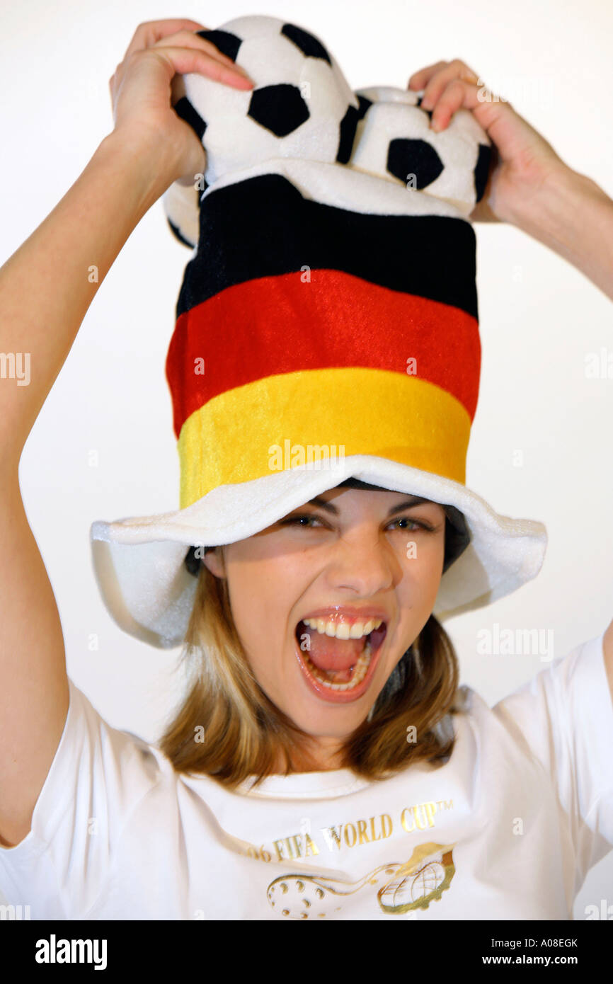 Frau als Deutscher Fussball ventola, Donna come il calcio tedesco ritratto della ventola Foto Stock