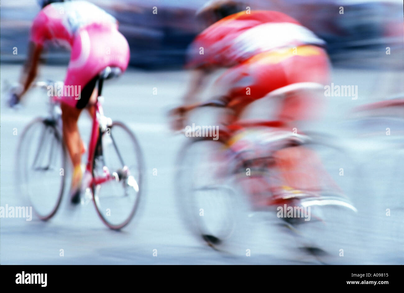 I piloti al Tour de France sulla fase finale sugli Champs Elysees di Parigi Francia Foto Stock
