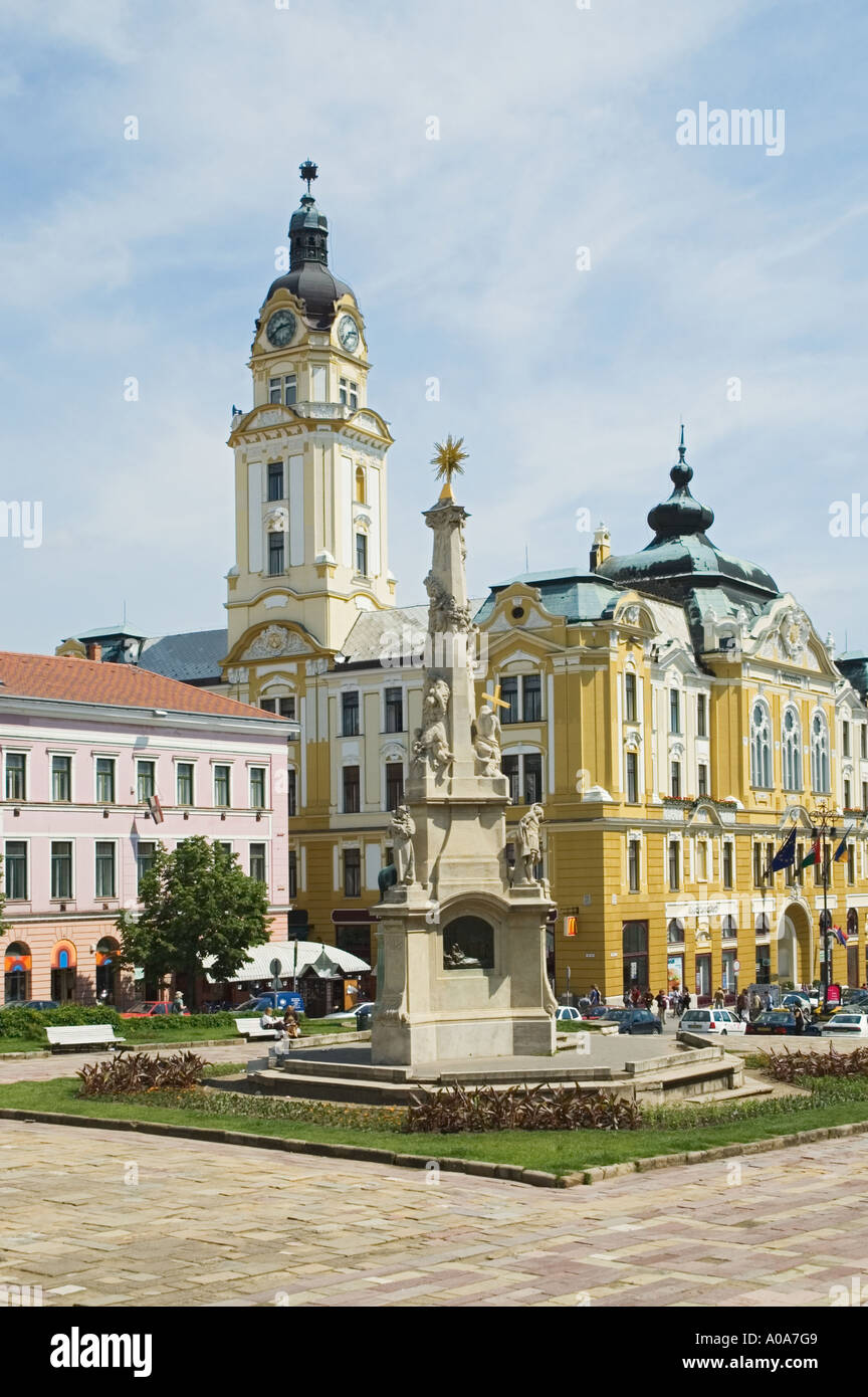 Ungheria Pecs Szechenyi ter centrale piazza Municipio Foto Stock