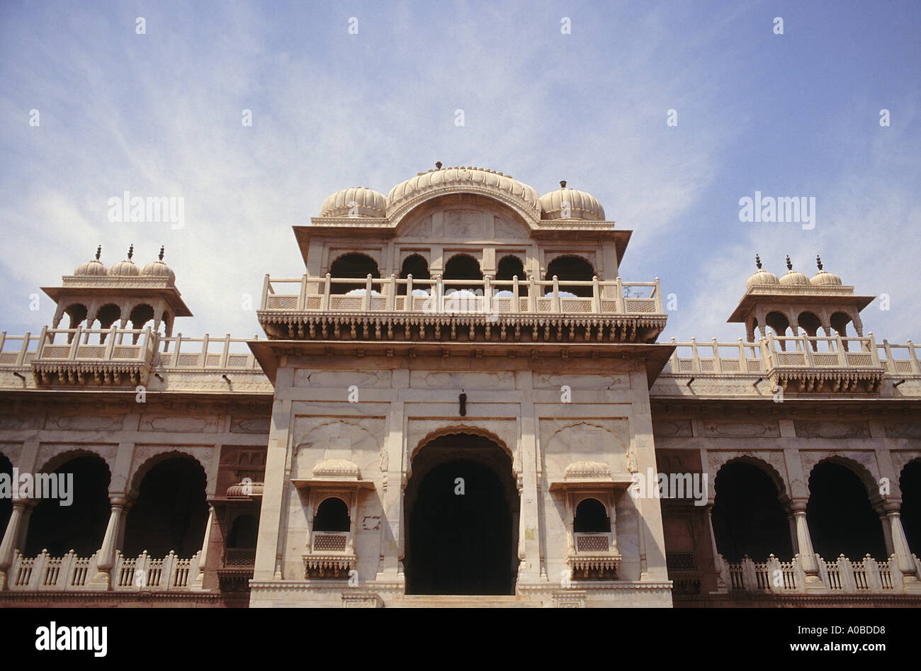 L'ingresso anteriore del Atan Bihariji park in Bikaner. Rajasthan, India. Foto Stock