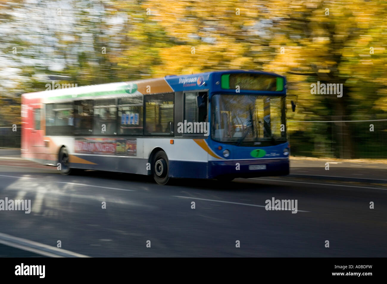 Bus locale in Oxford 2006 Foto Stock