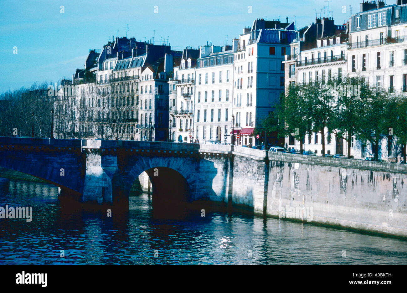Seine Pont Marie Ile St Louis Saint Quai de la Bethune Paris Frankreich Foto Stock