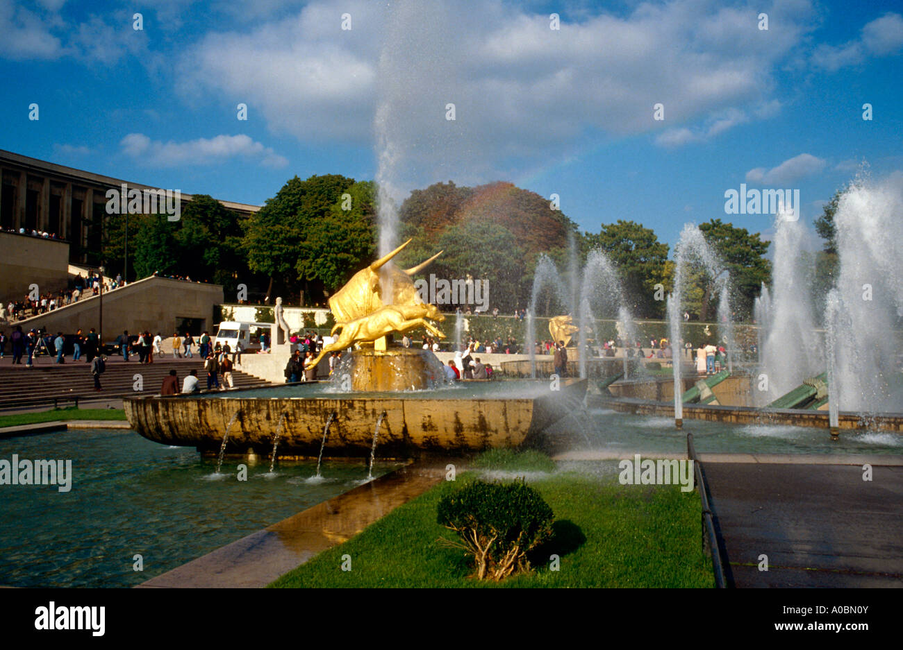 Park mit Skulpturen Palais Chaillot Paris Frankreich Foto Stock