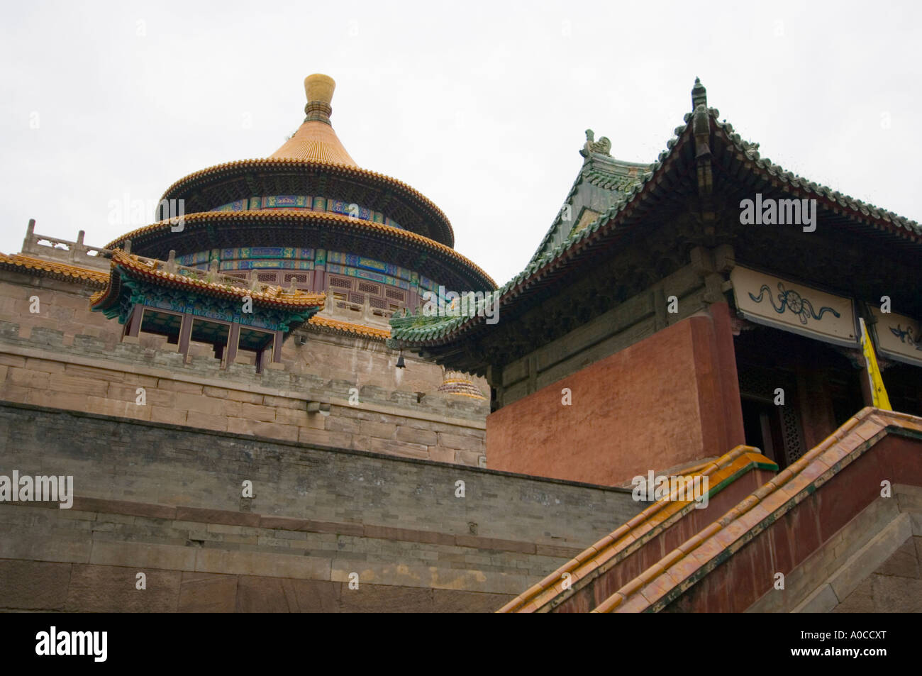 Il Patrimonio UNESCO sito di pule Si (il Tempio della Gioia Universale), uno dei templi periferici (otto templi esterna) in Chengde Foto Stock