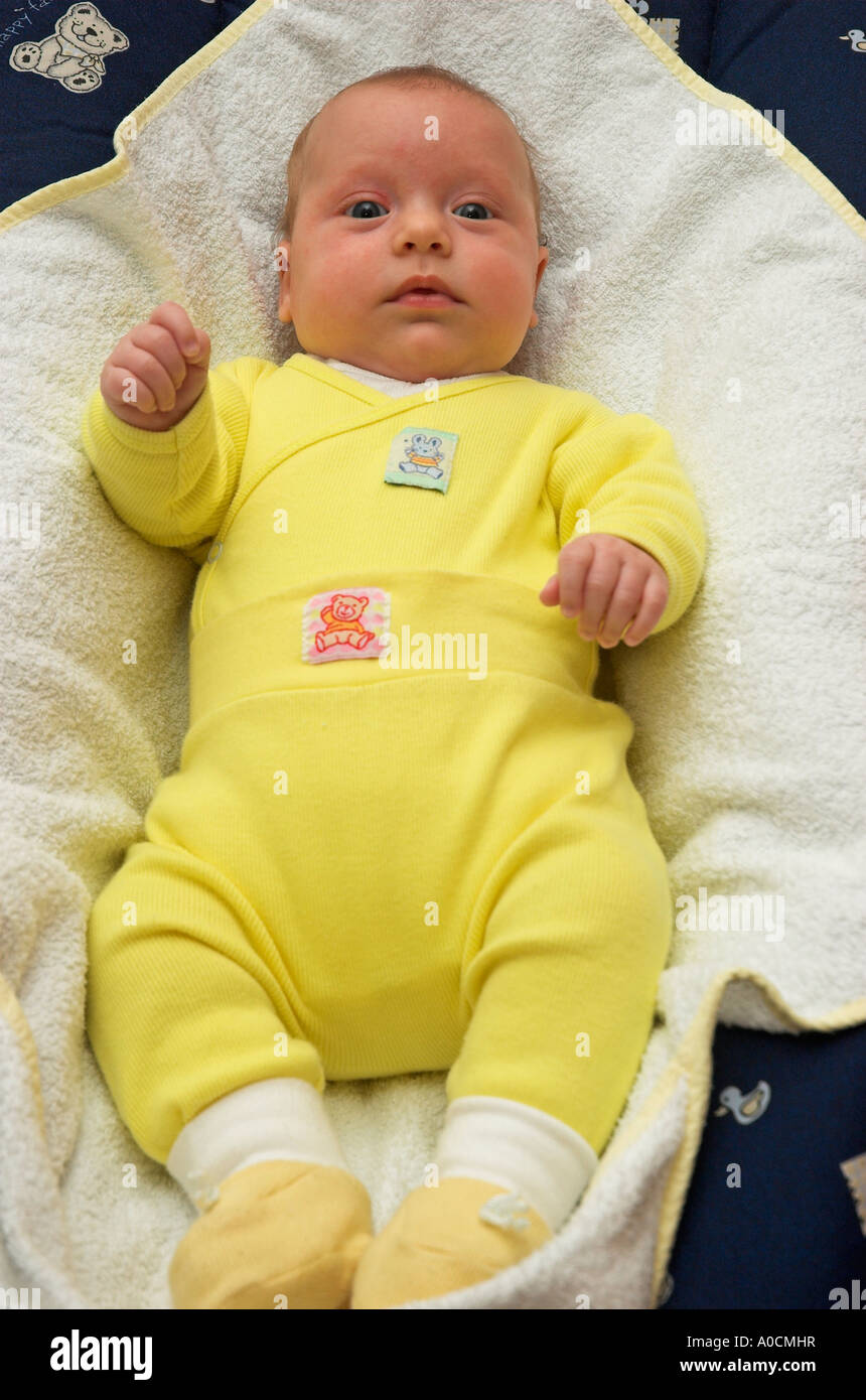 Neonato ragazza 0 3 mesi Foto Stock