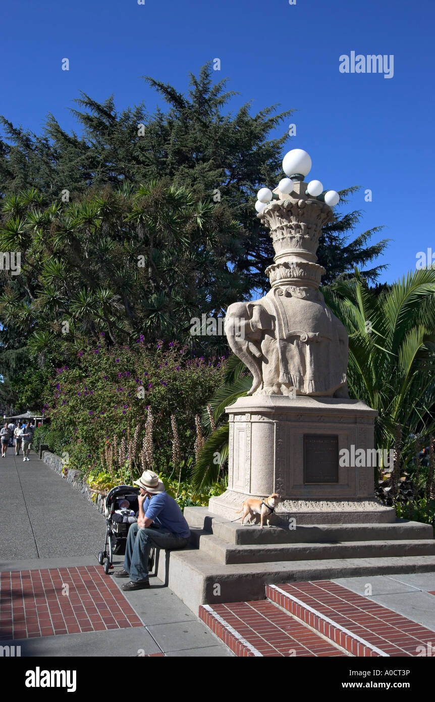 Plaza Vina del Mar, Sausalito, California, Stati Uniti d'America (sett. 2006) Foto Stock