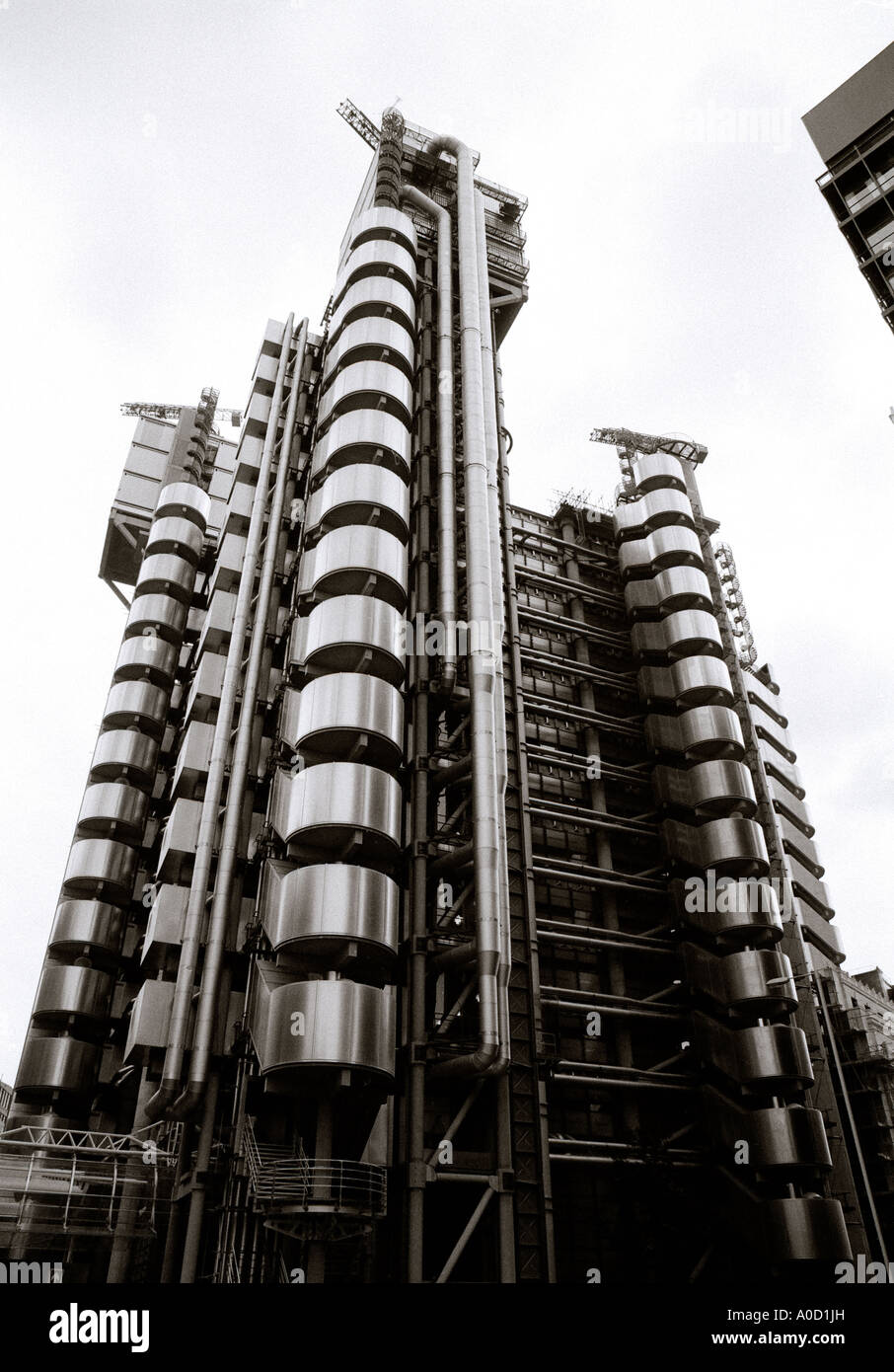 Il Lloyds edificio nella città di Londra in Inghilterra nel Regno Unito Regno Unito. Finanza assicurazione denaro Architettura moderna azienda Foto Stock