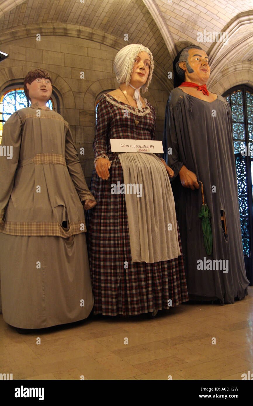 Giant figure in costume. Town Hall Arras Francia del nord Europa Foto Stock