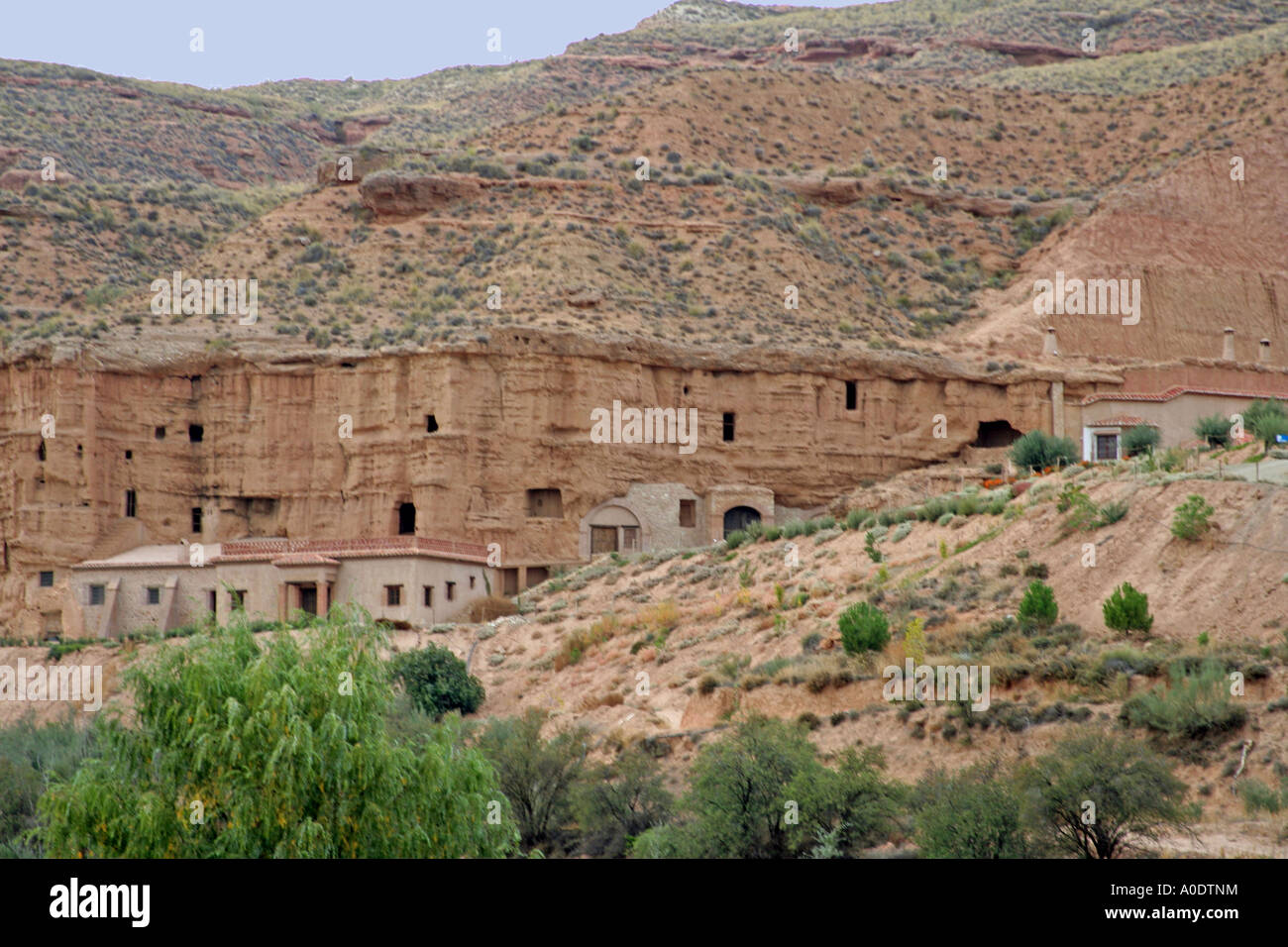 Case di loess Parco naturale Sierra de Huetor vicino a Granada Andalusia Spagna del Sud Europa Foto Stock