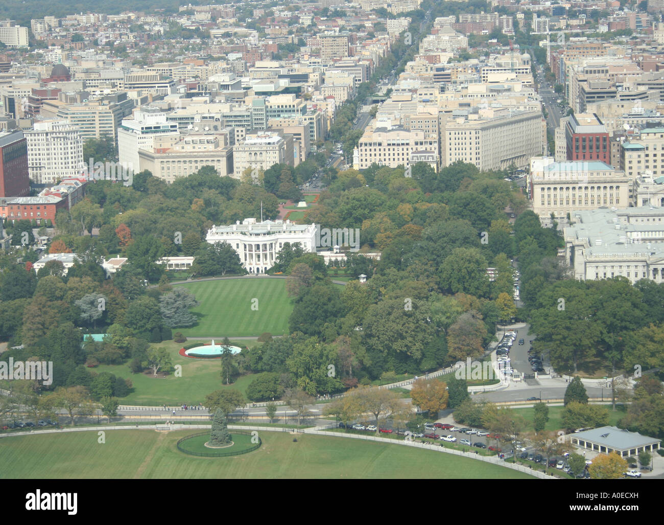 Vista della Casa Bianca dalla parte superiore del Monumento di Washington Washington DC Ottobre 2006 Foto Stock