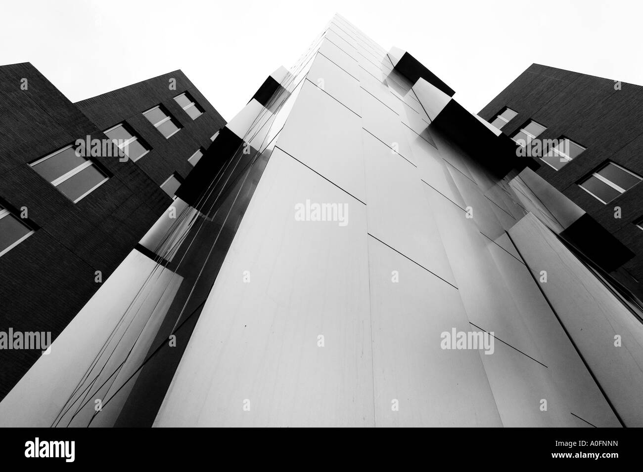 Stata center di Boston mit Massachussets Institute of technology progettato dall architetto internazionale frank ghery Foto Stock