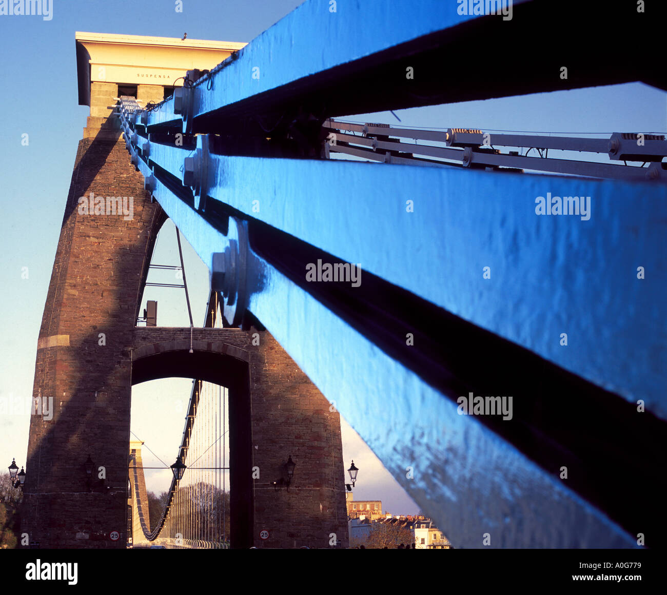 Torre occidentale e la catena di Brunel il ponte sospeso di Clifton, Bristol, Inghilterra Foto Stock