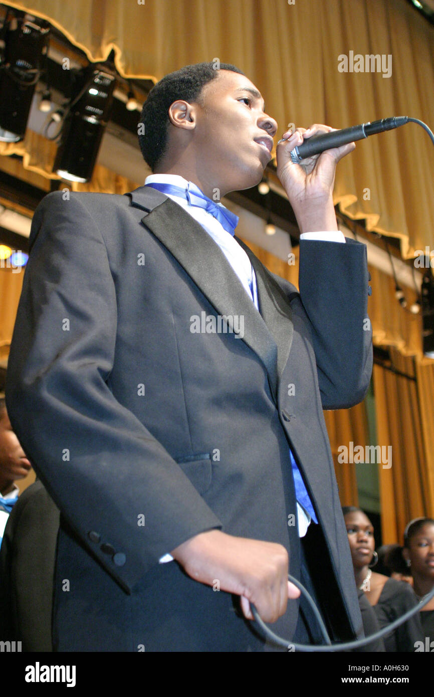 Miami Florida,Poinciana Park Elementary School,campus,primaria,istruzione,campus,quinta laurea esercizio promozionale,studenti educare Foto Stock