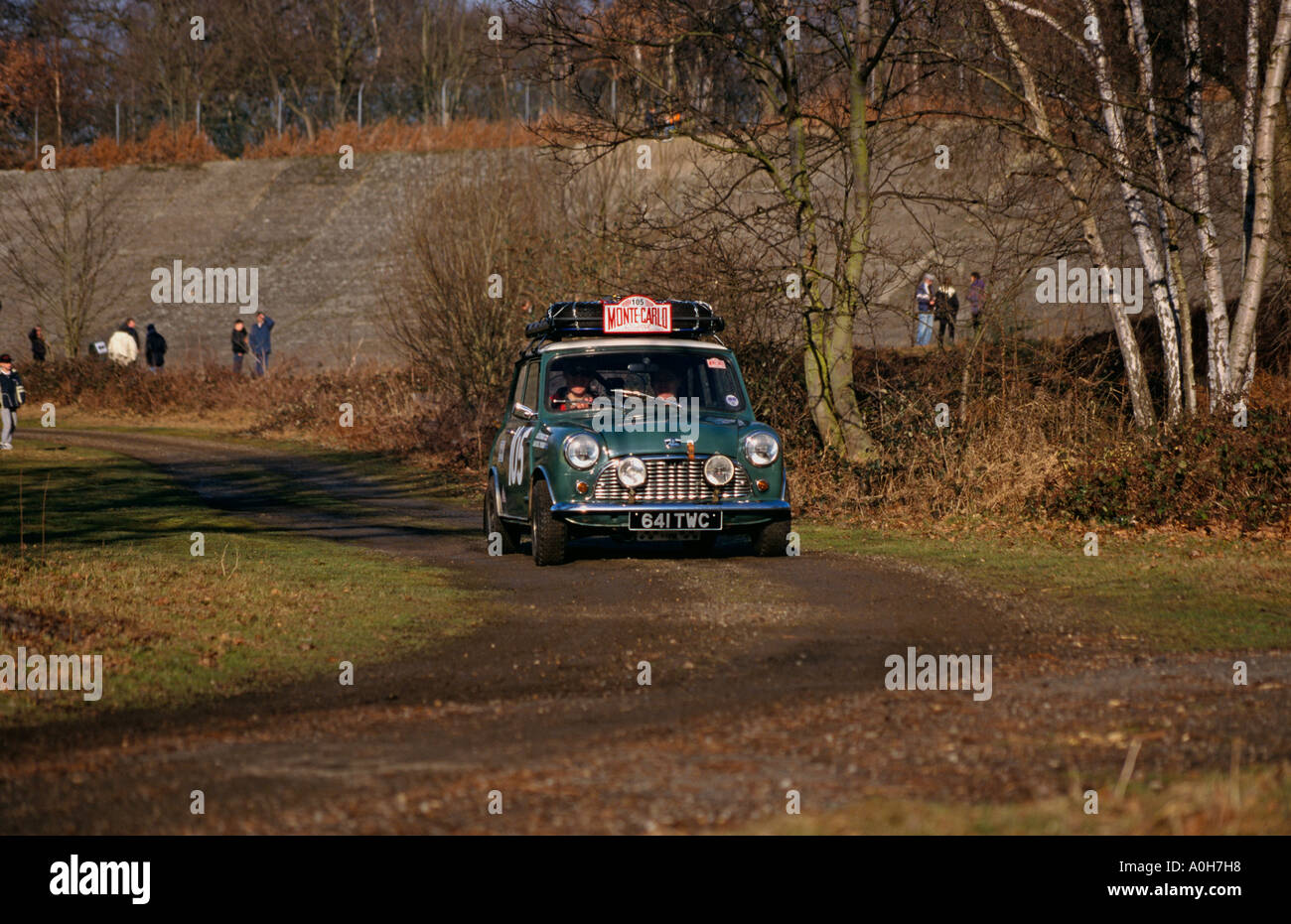 Austin Mini. Monte Carlo Challenge 1998. Brooklands Start Foto Stock