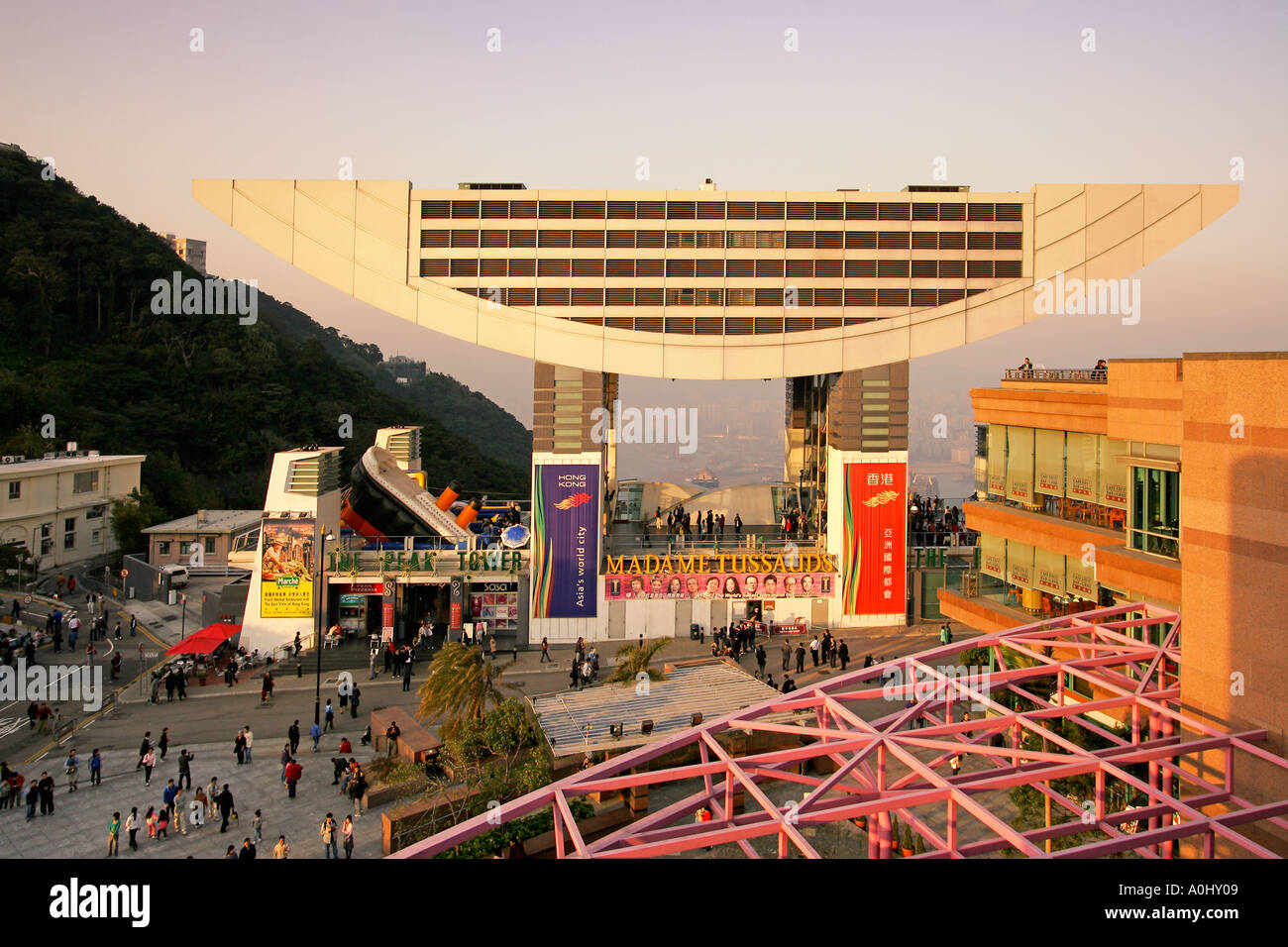 Cina Hong Kong Island Victoria Peak Victoria Torre turisti tramonto Foto Stock