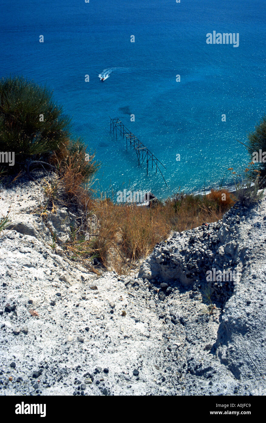 Sicilia Italia Aeolie Lipari pomice bianca spiaggia di pietra di Campobianco Foto Stock
