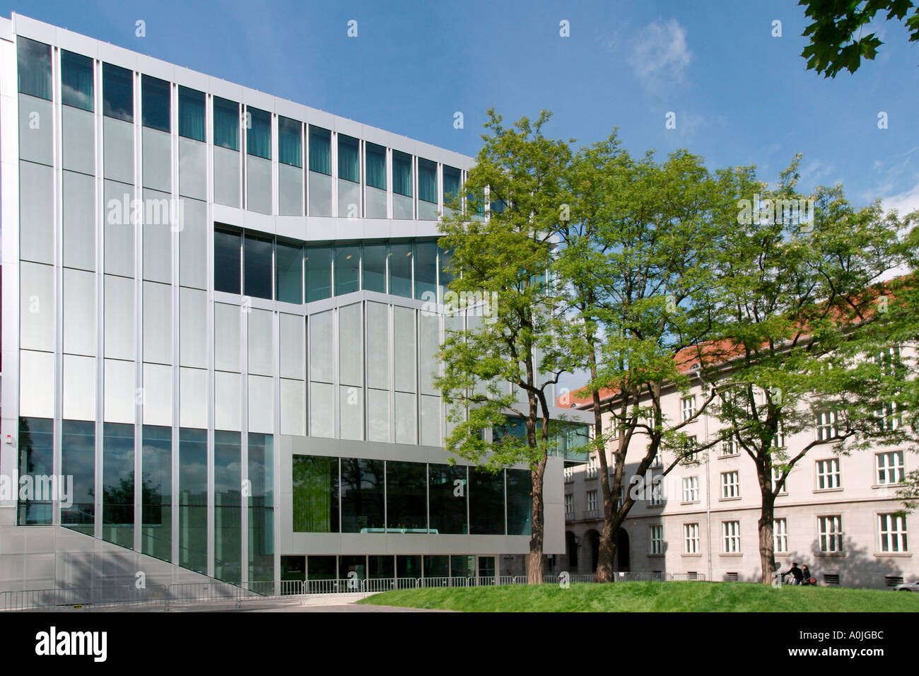 Berlino ambasciata olandese architettura moderna da Rem Koolhaas Foto Stock