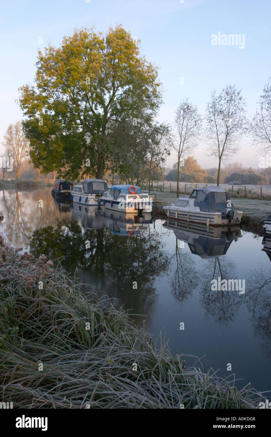 Blackwater Canal vicino mulino Hoe Ulting Essex Foto Stock