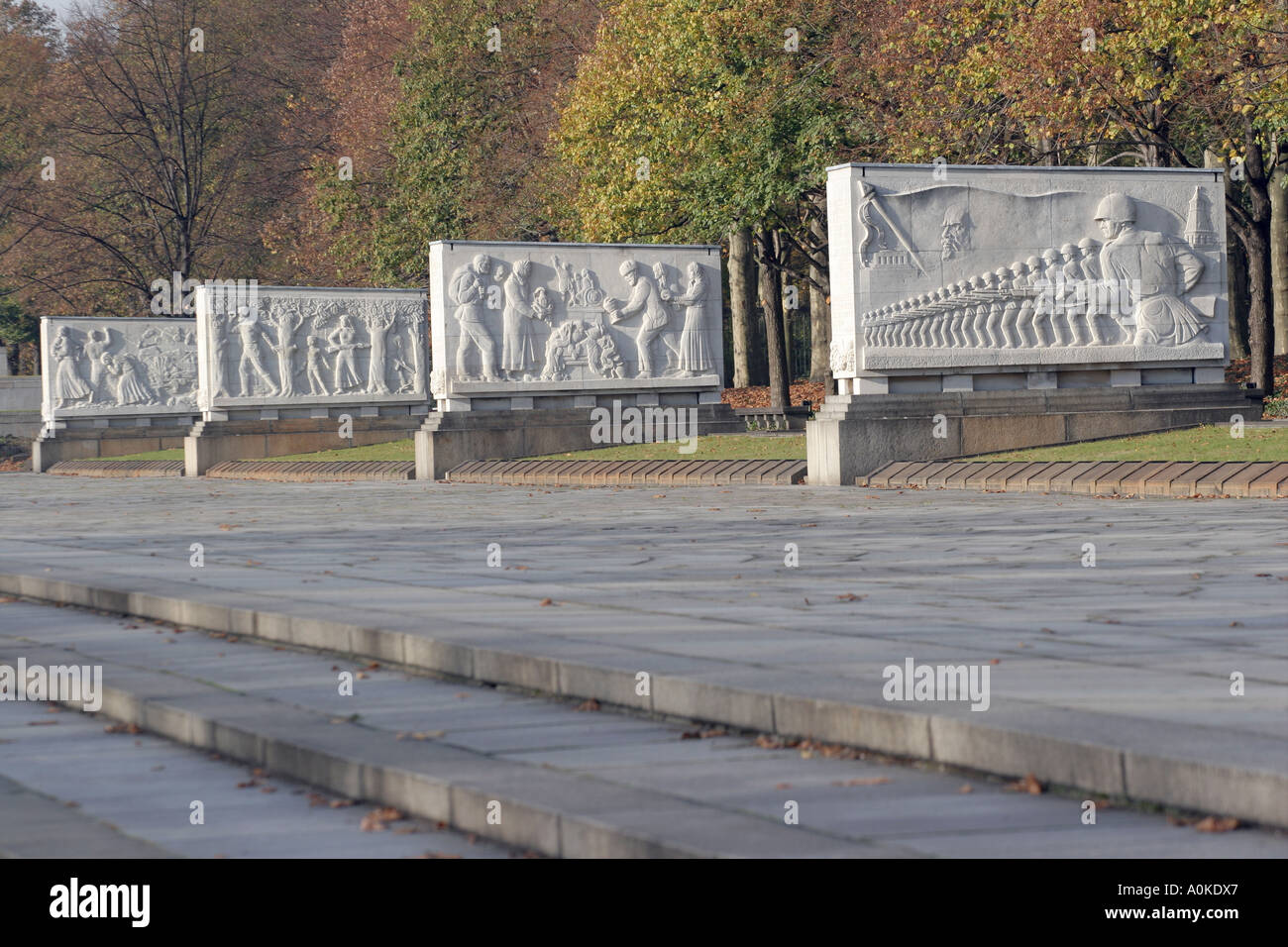 Memoriale Sovietico, Treptower Park, Berlino, Germania Foto Stock