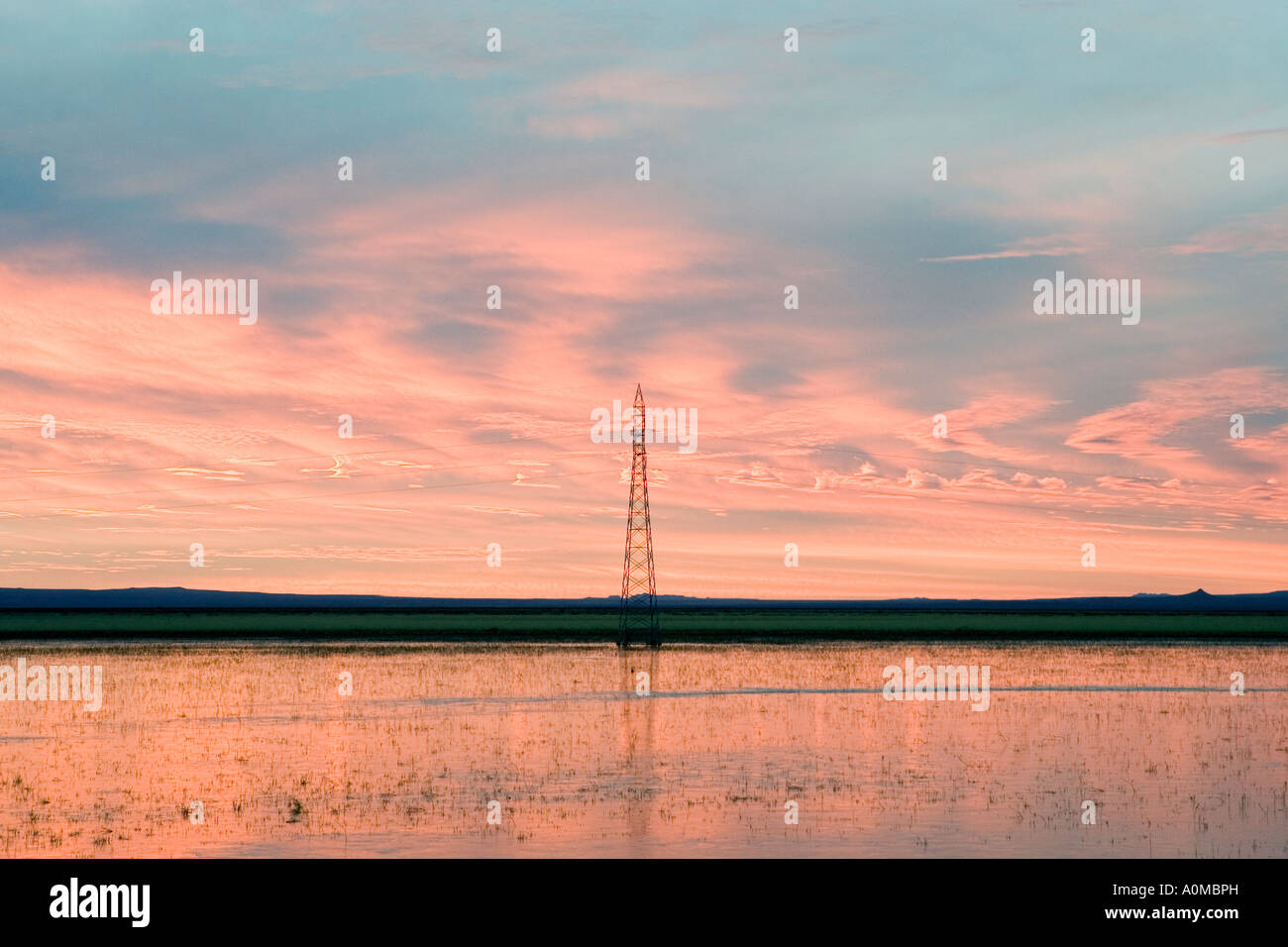 Tramonto su una laguna vicino a Ciudad Camargo Chihuahua nella punta settentrionale del deserto del Chihuahuan Foto Stock