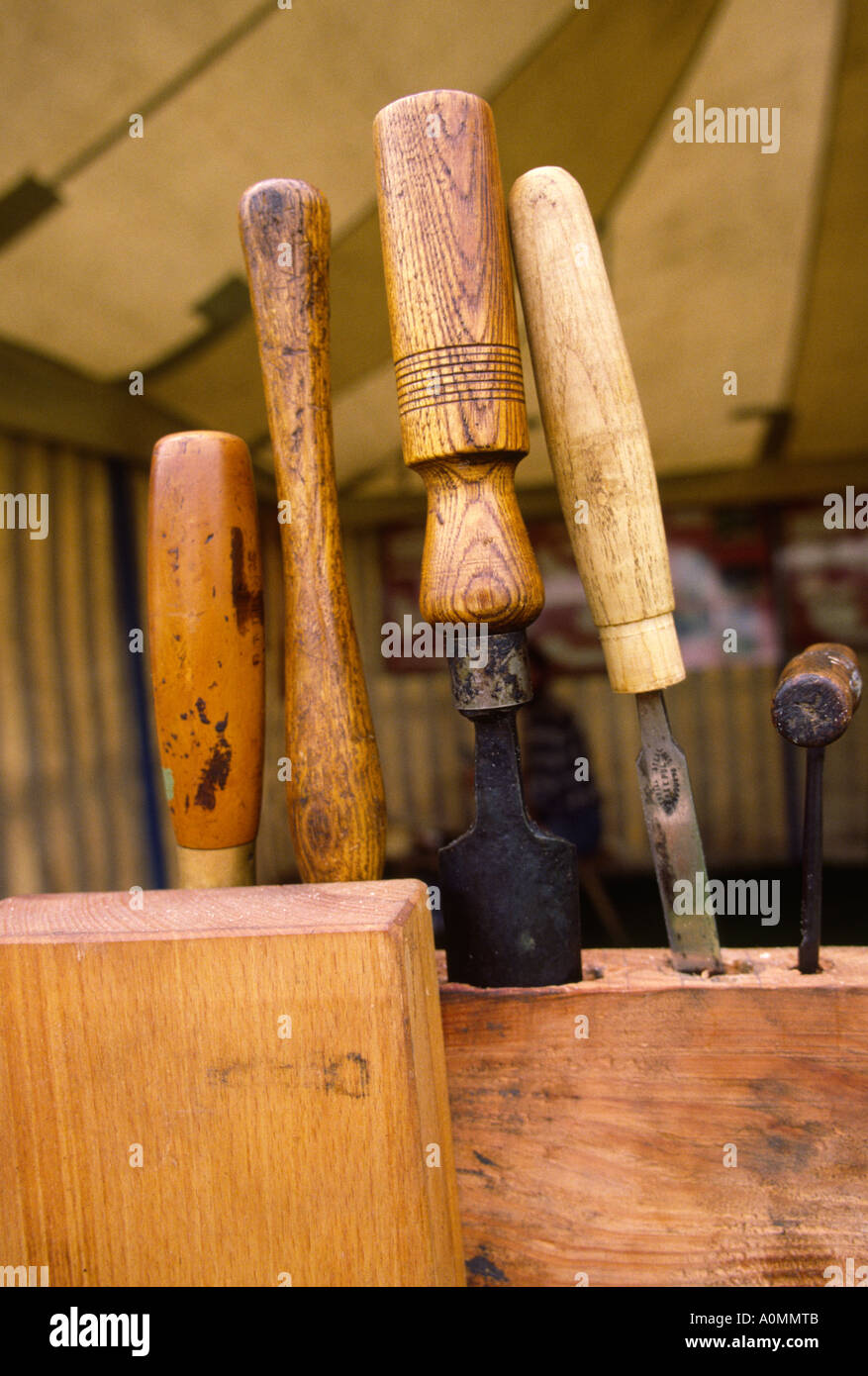 Artigianato a tornire scalpelli utilizzati da una tradizionale sedia Bodger Foto Stock