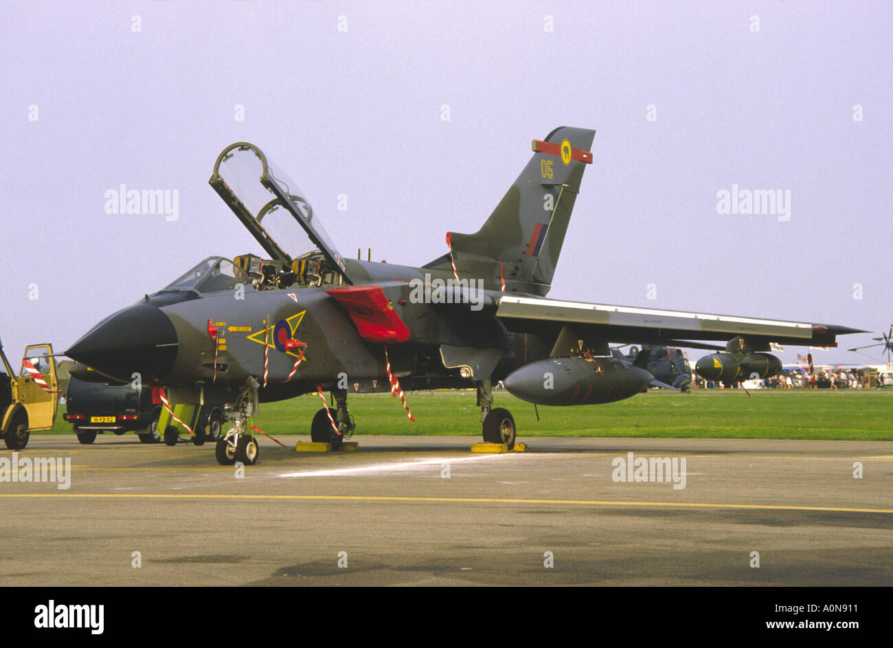 Panavia Tornado GR1 Swing Wing jet da combattimento aereo bombardiere RAF Mildenhall Airshow di Foto Stock