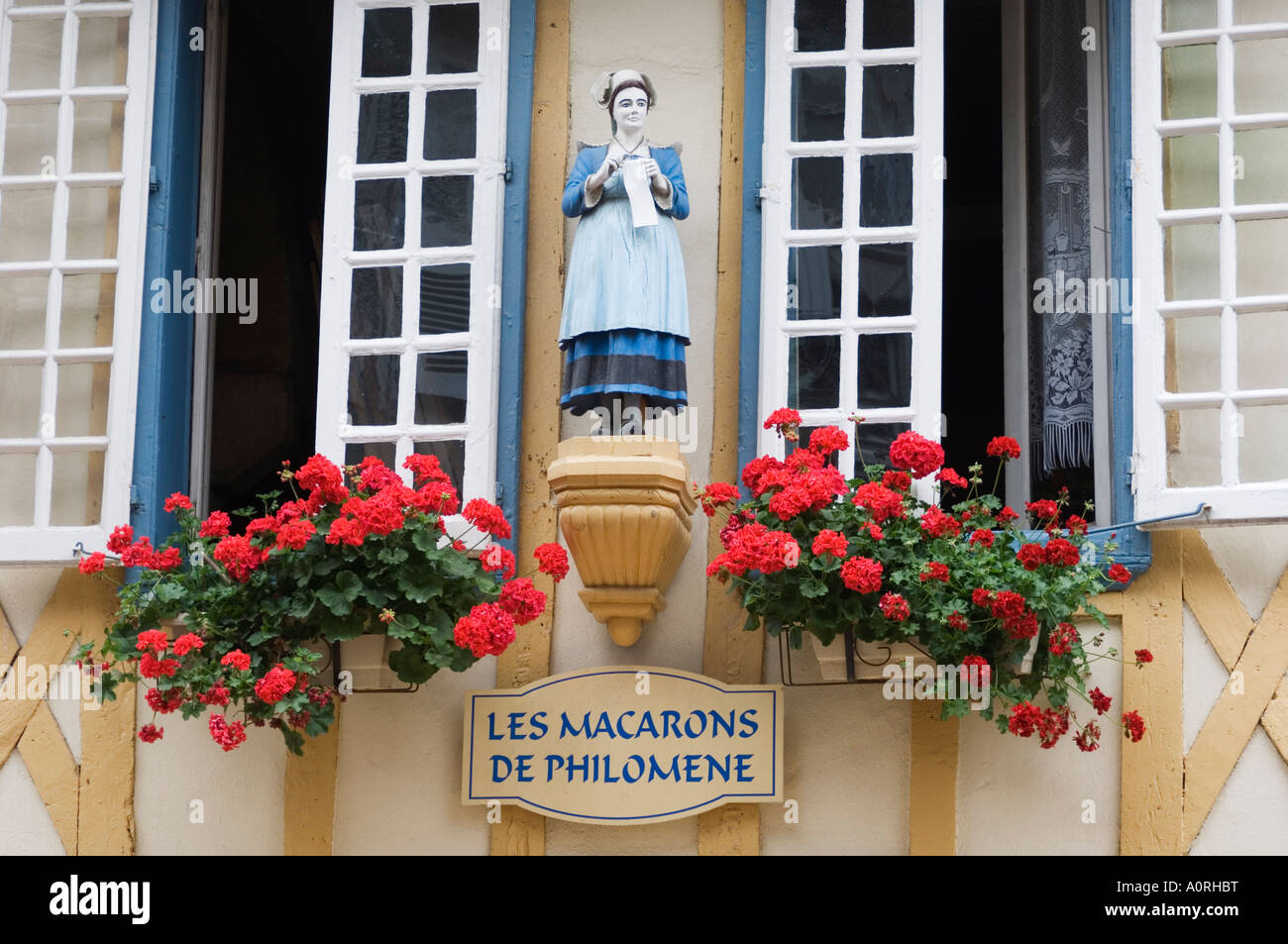 Vecchio legno incorniciata edificio in Quimper Sud Finisterre Bretagna Francia Europa Foto Stock