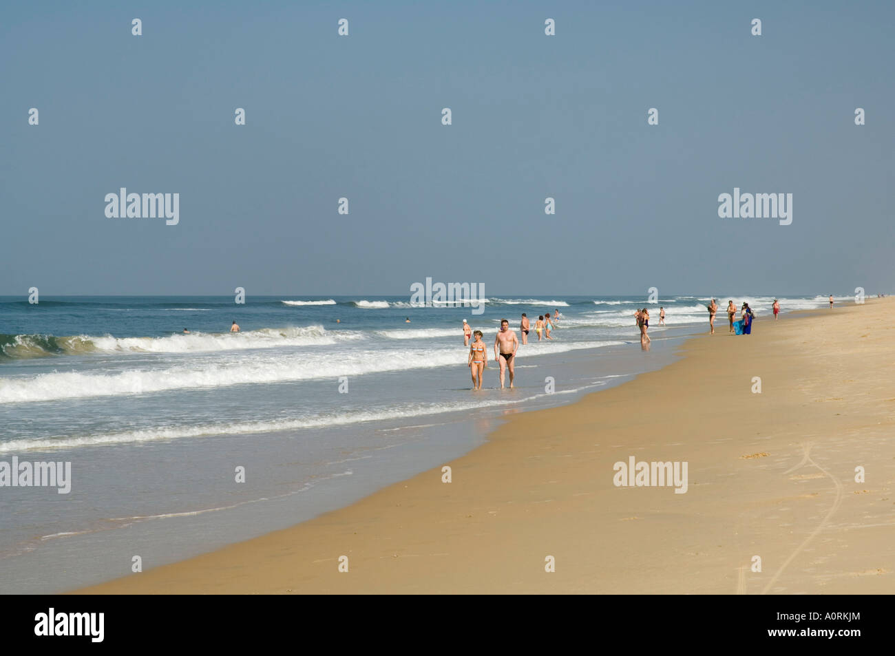 Spiaggia Vicino al Leela Hotel Mobor Goa India Asia Foto Stock