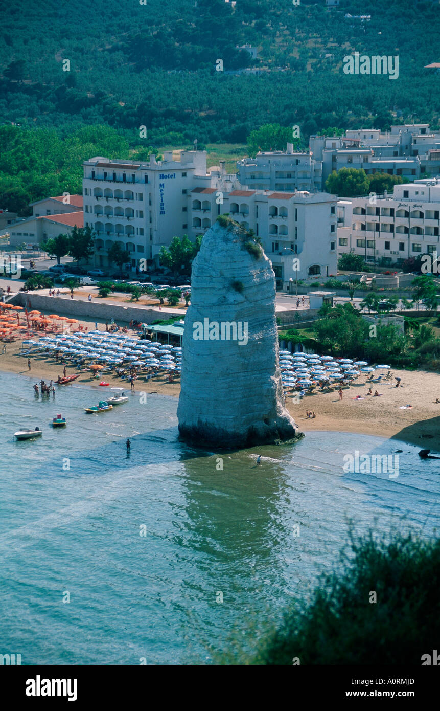 Pizzomunno rock / Vieste / Pizzomunno-Felsen Foto Stock