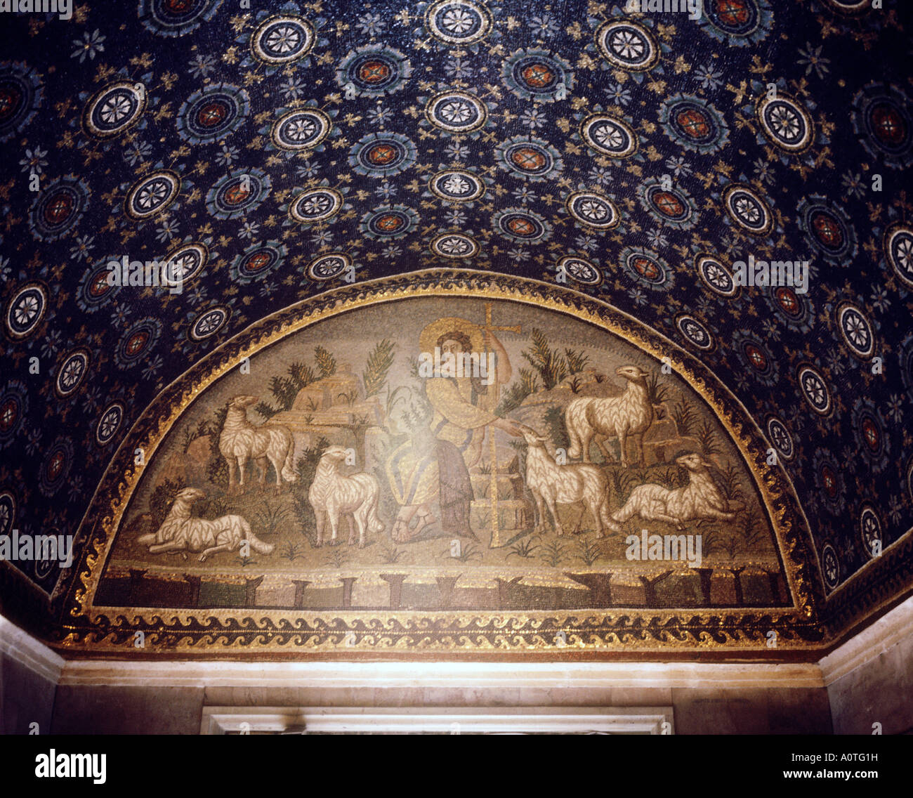 Mosaico del il Buon Pastore Mausoleo di Galla Placidia Patrimonio mondiale Foto Stock