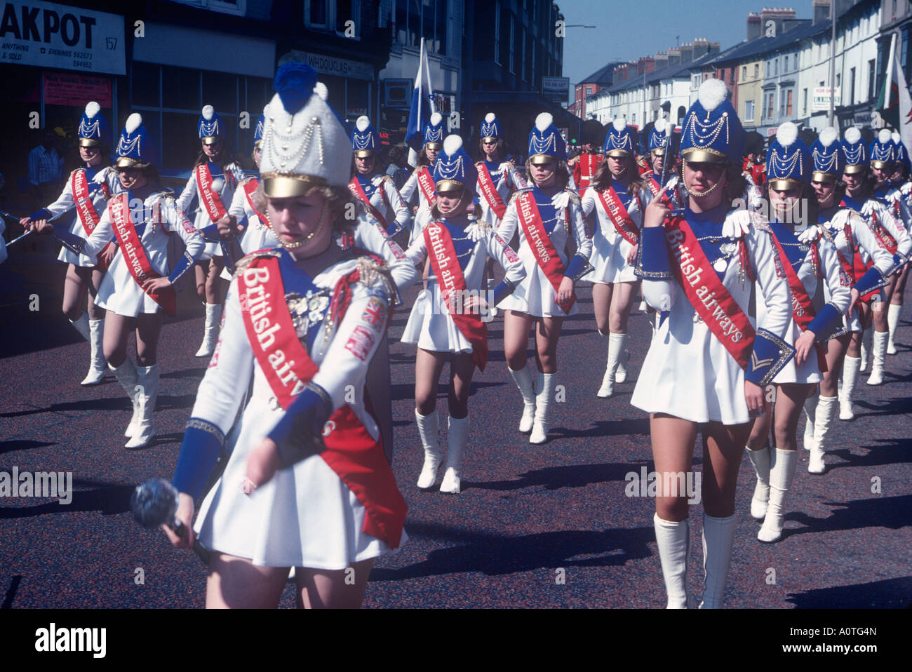 Marching Band di musica Jazz signore sindaco s Parade Cardiff Galles del Sud Foto Stock