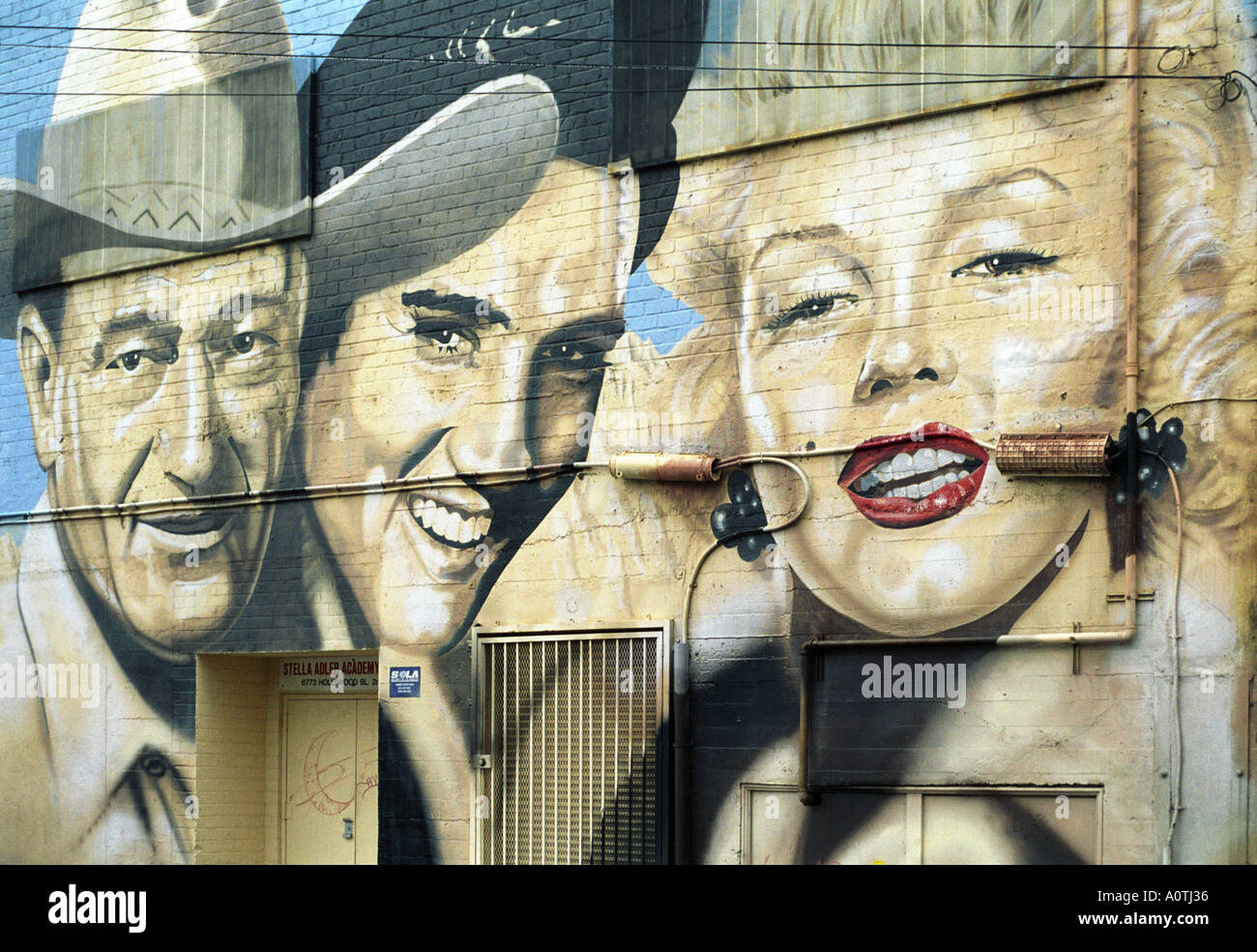 Murale al di fuori della Stella Adler Academy su Highland Avenue a West Hollywood California Foto Stock