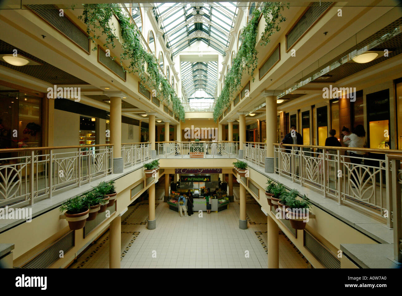 Eldon Giardini centro shopping a Newcastle upon Tyne Inghilterra Foto Stock