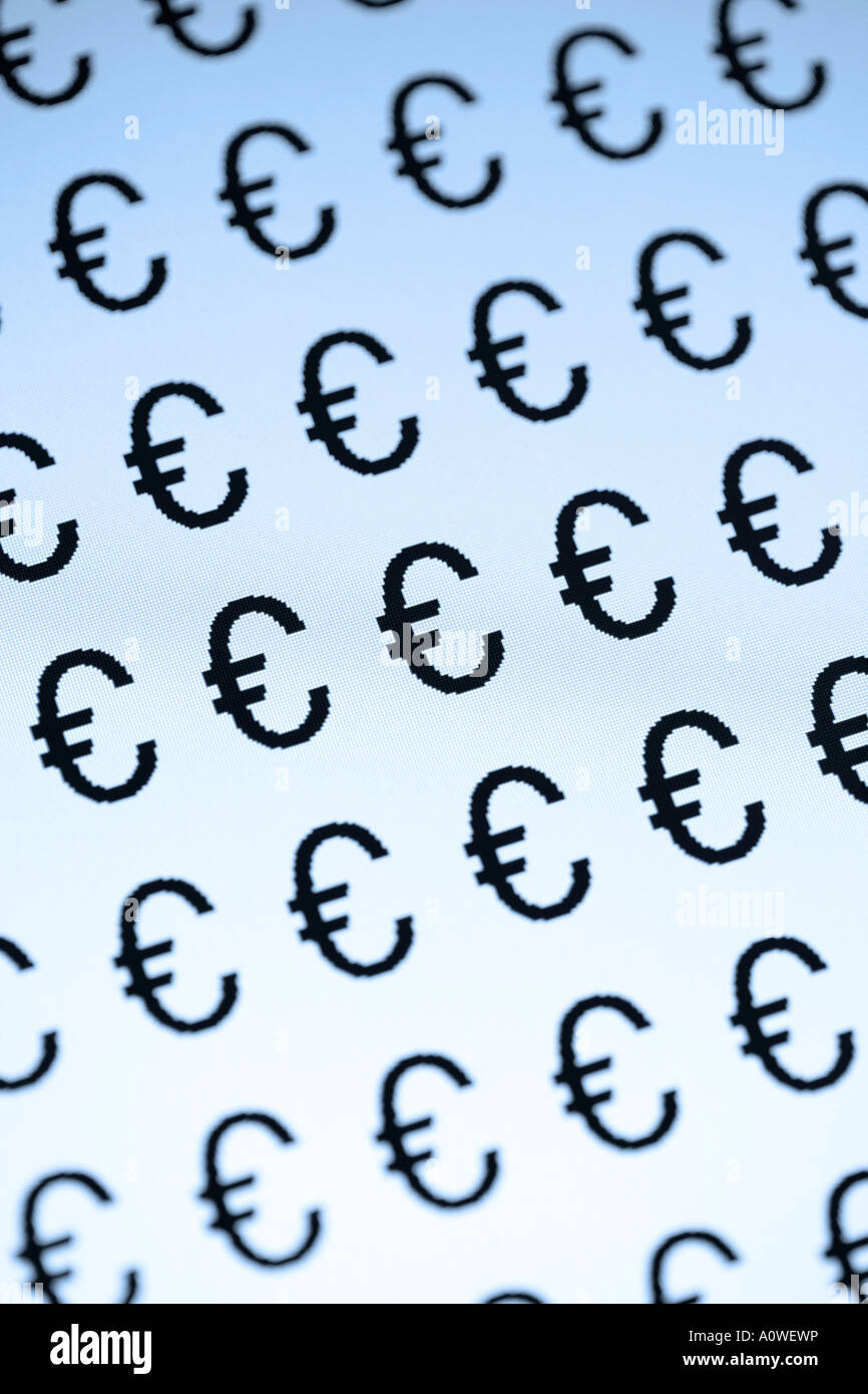 EURO segni sullo schermo di un computer, il fuoco selettivo, la moneta europea, denaro Foto Stock