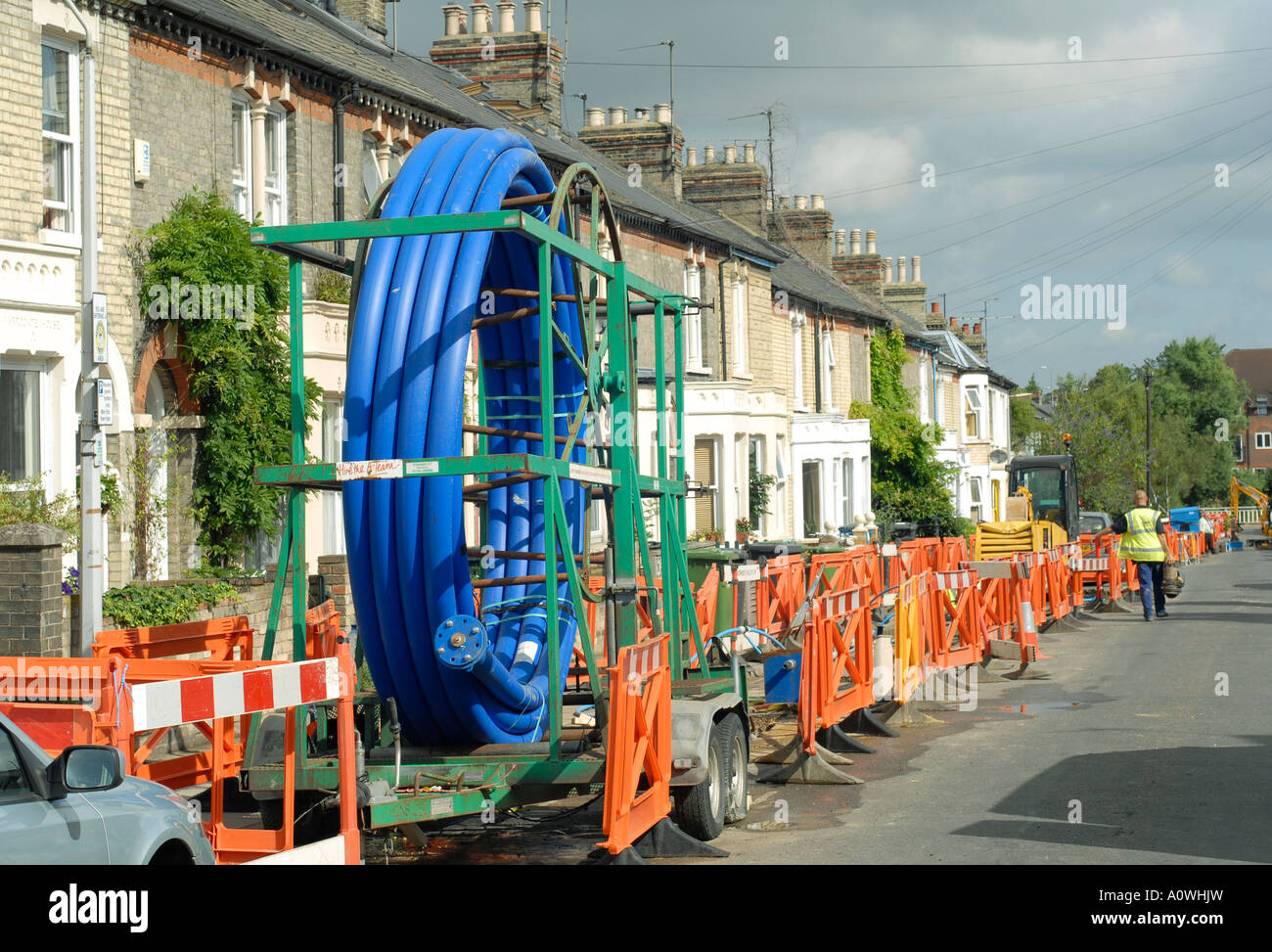 Sostituzione dei tubi di acqua in una strada residenziale di Cambridge Foto Stock